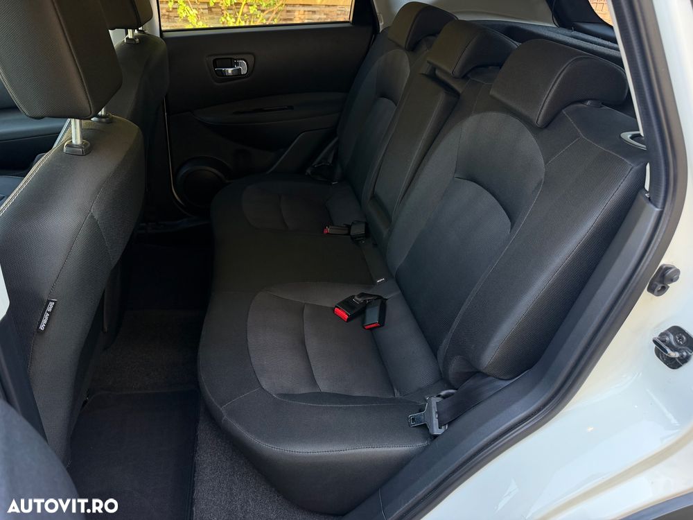 Nissan Qashqai 1.6 CVT Acenta - 16