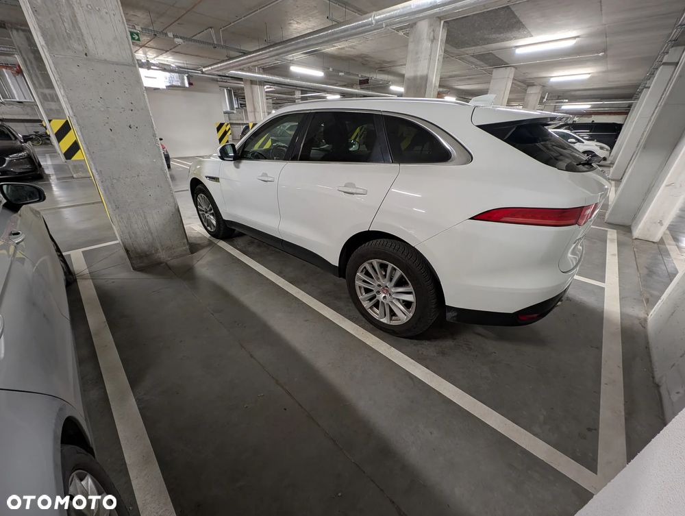 Jaguar F-Pace 2.0 i4D AWD Prestige - 10