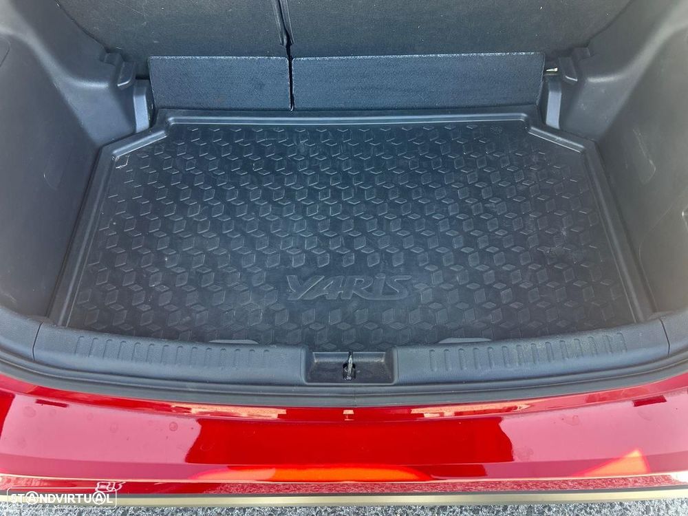 Toyota Yaris — fotografia 15