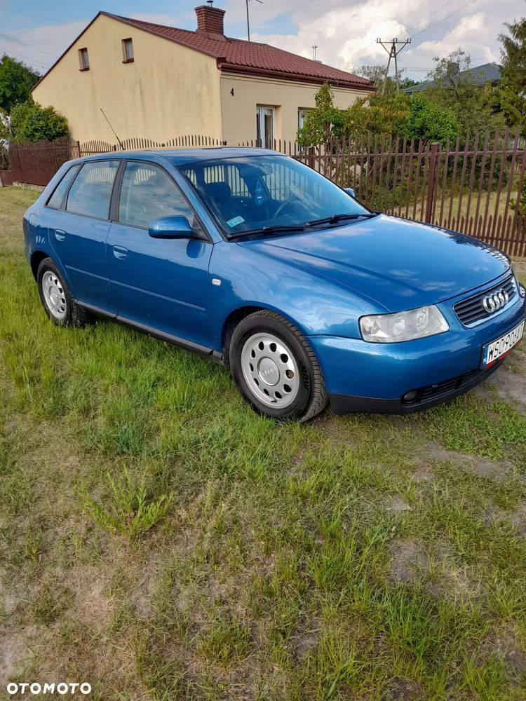 Audi A3 Sportback - 16