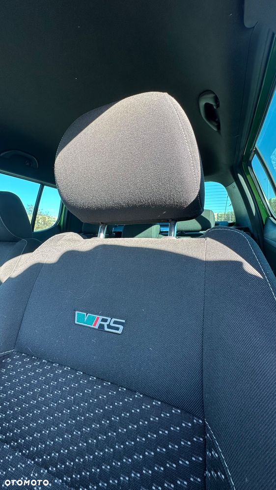 Skoda Fabia 1.4 TSI DSG RS - 25