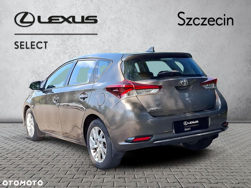 Toyota Auris - 3