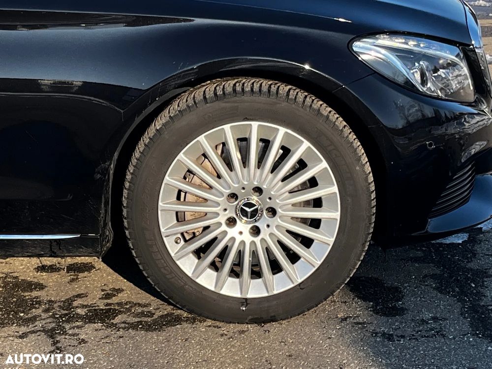 Mercedes-Benz C 400 4MATIC - 27