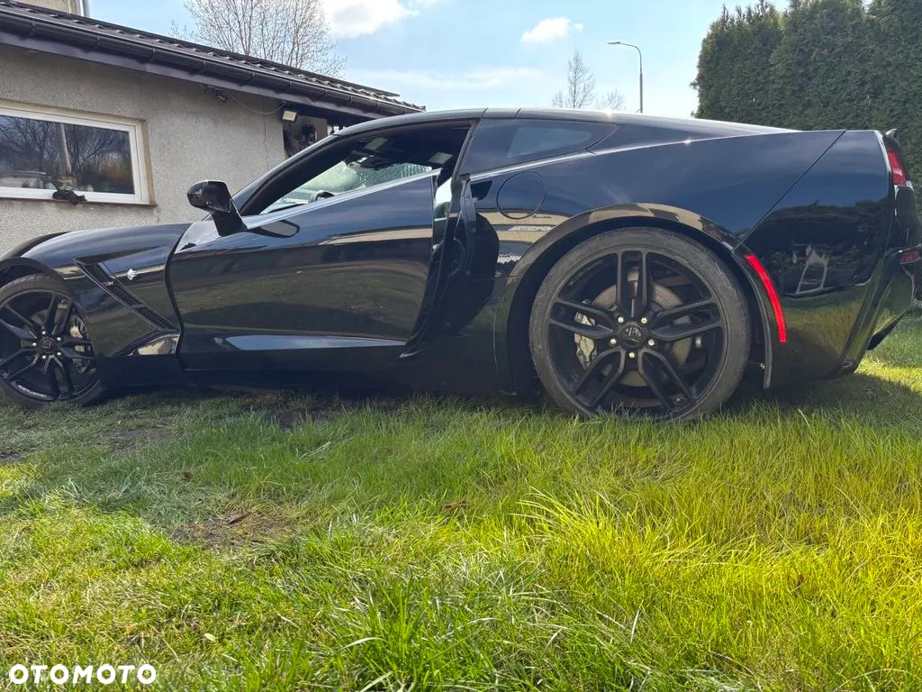 Chevrolet Corvette - 6