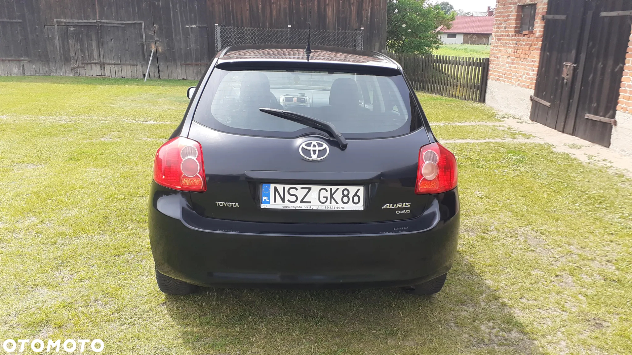 Toyota Auris 1.4 D-4D Terra - 4