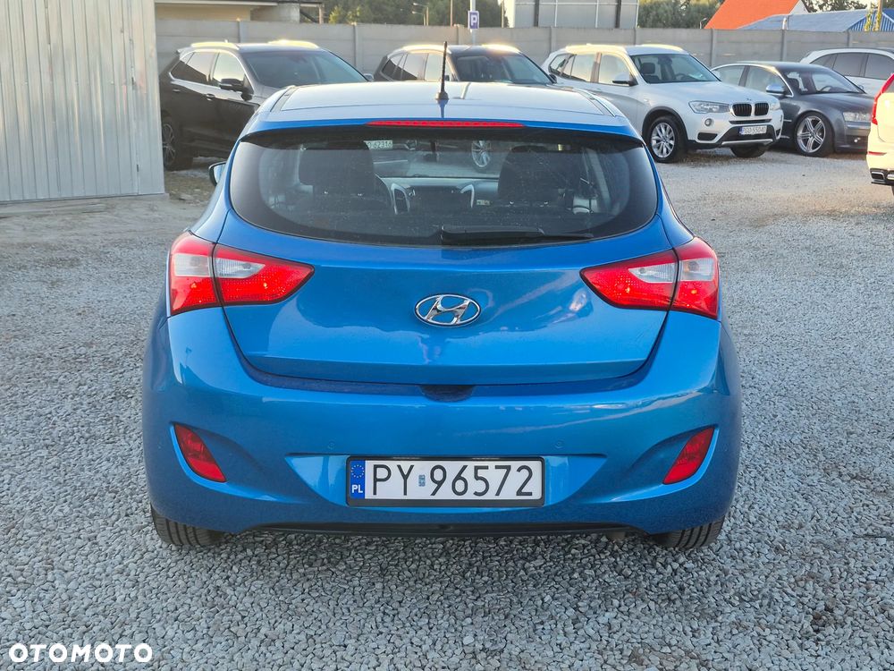 Hyundai i30 blue 1.4 Trend - 7