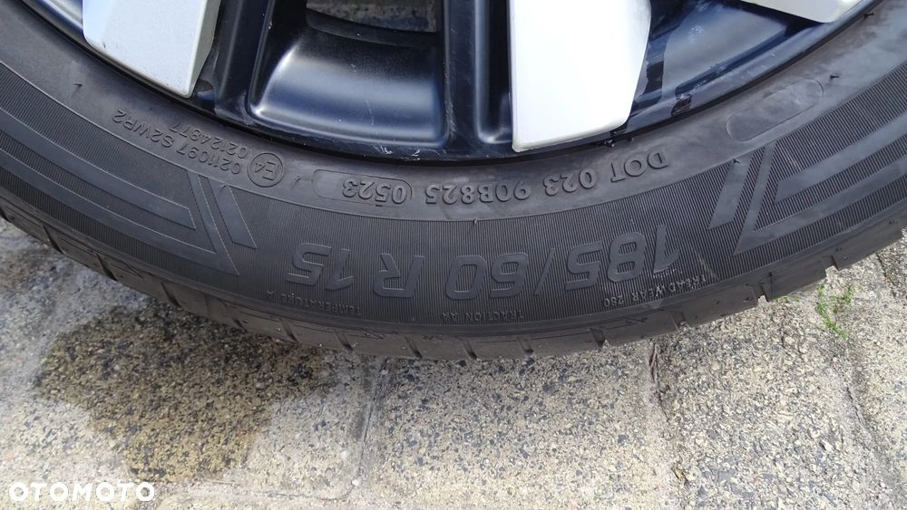 HONDA JAZZ 6Jx15 ET50 4x100 - felga - felga - 6