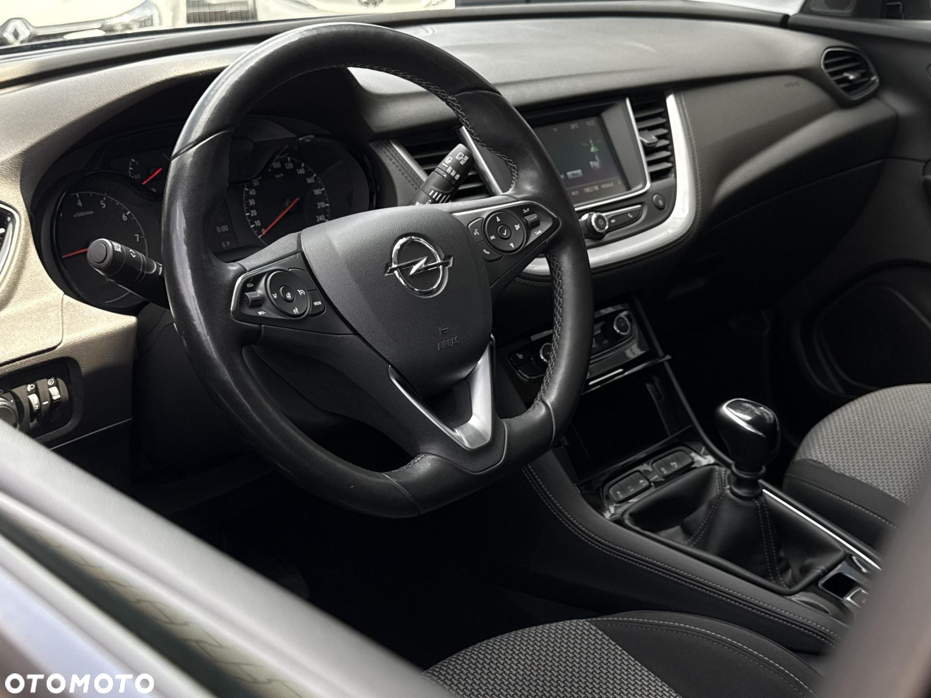Opel Grandland X 1.2 T GPF Edition S&S - 9