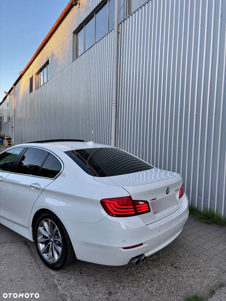 BMW Seria 5 528i xDrive Luxury Line - 5