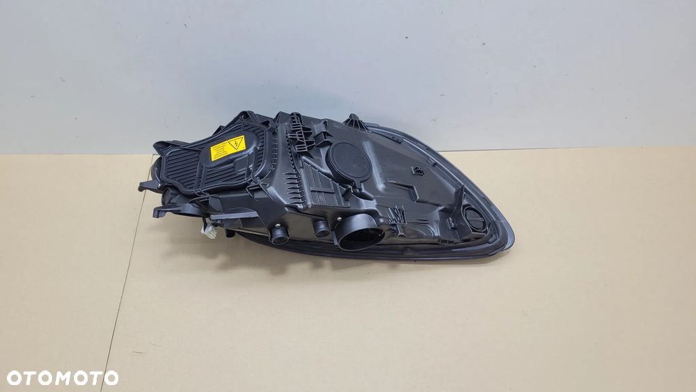 Porsche Boxster Cayman 981 lampa Bi xenon prawa - 8