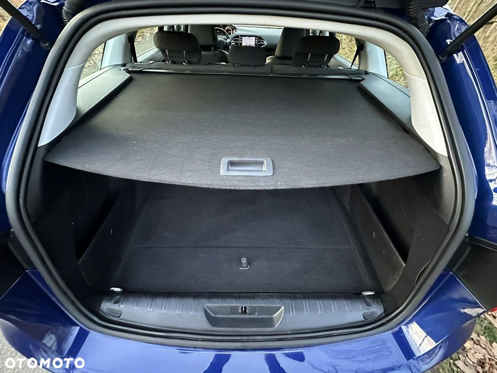 Peugeot 308 - 23