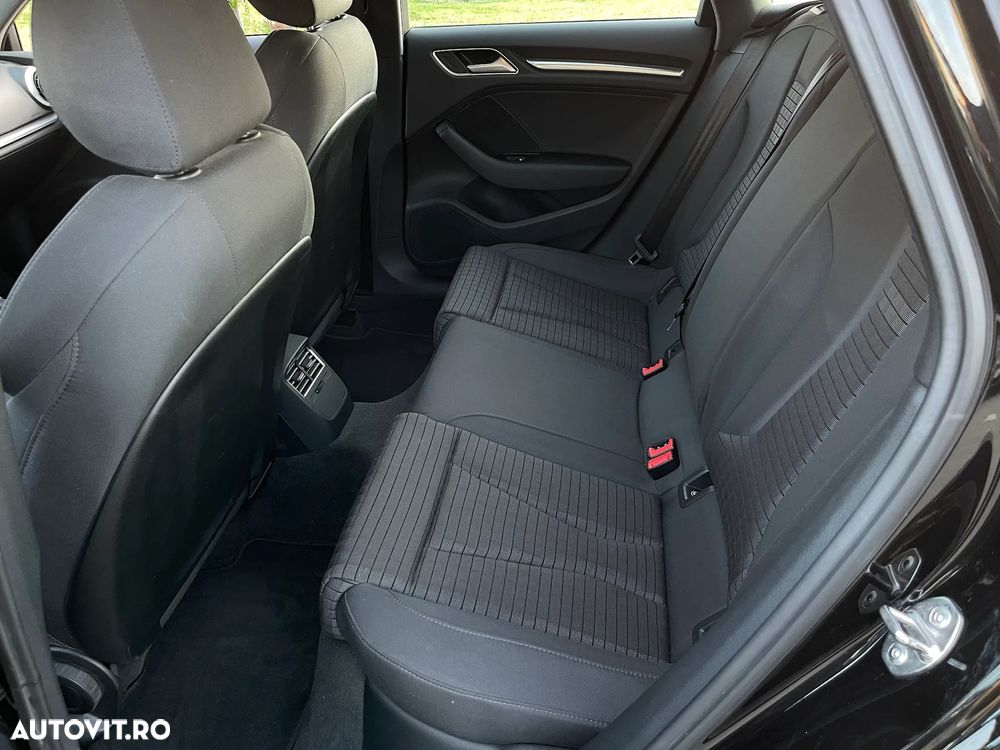 Audi A3 1.6 TDI Sportback S tronic sport - 23