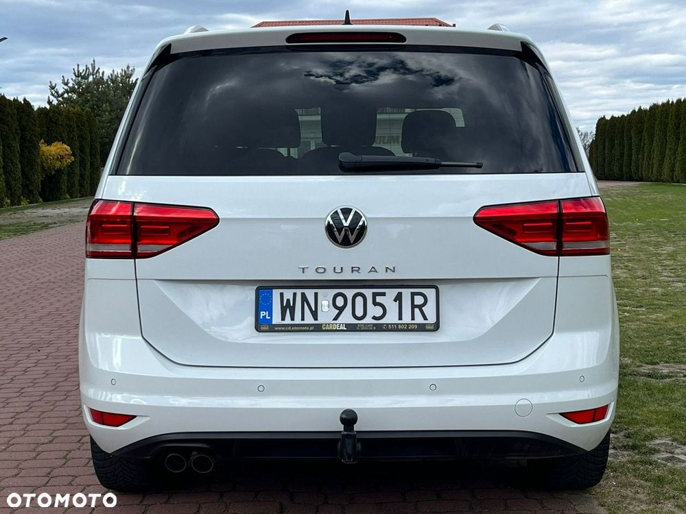 Volkswagen Touran 2.0 TDI SCR DSG Highline - 18