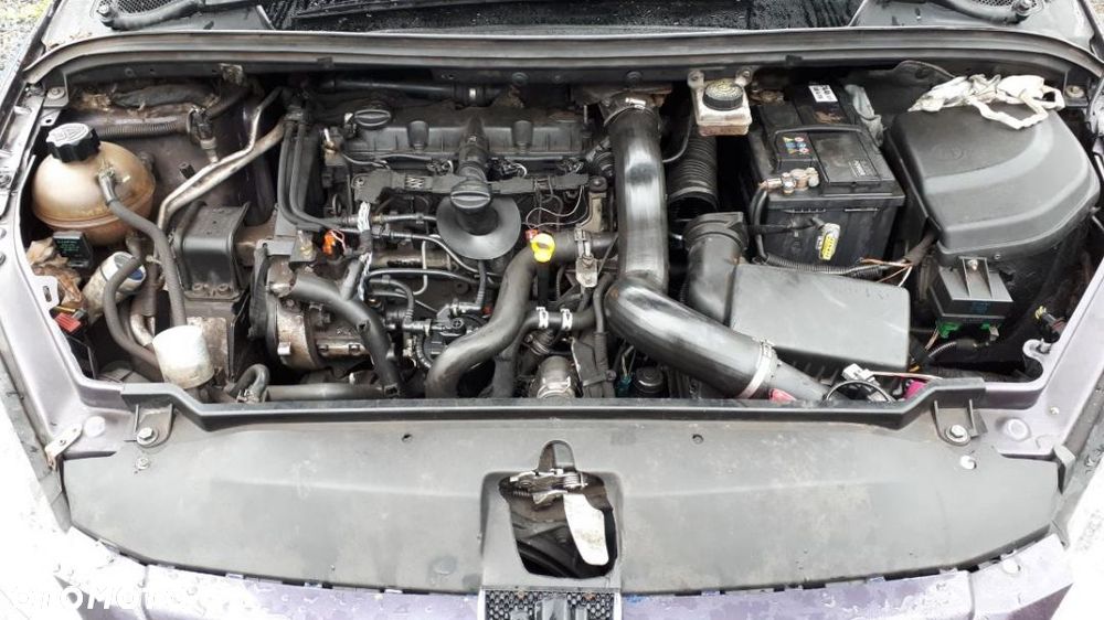 Części Peugeot 307 HTB 5-drzwi 2.0 HDI diesel - 8