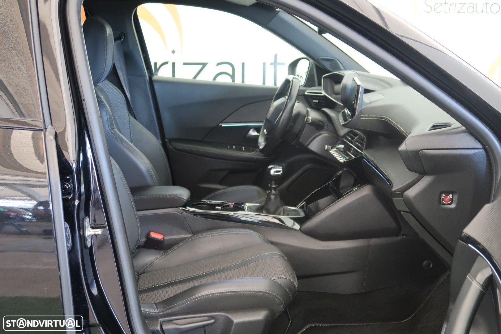 Peugeot 2008 1.2 PureTech GT Line - 7