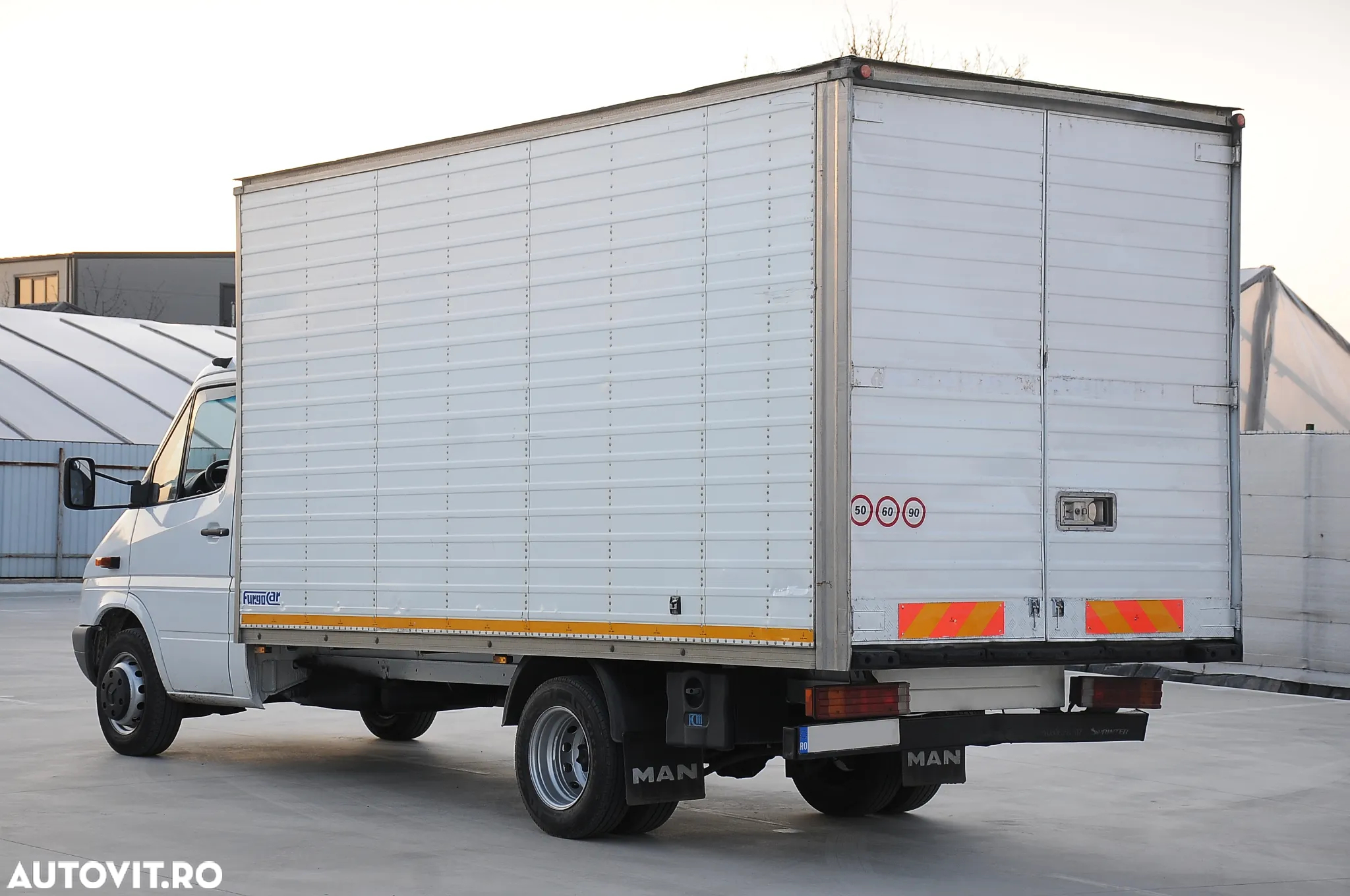 Mercedes-Benz Sprinter - 3