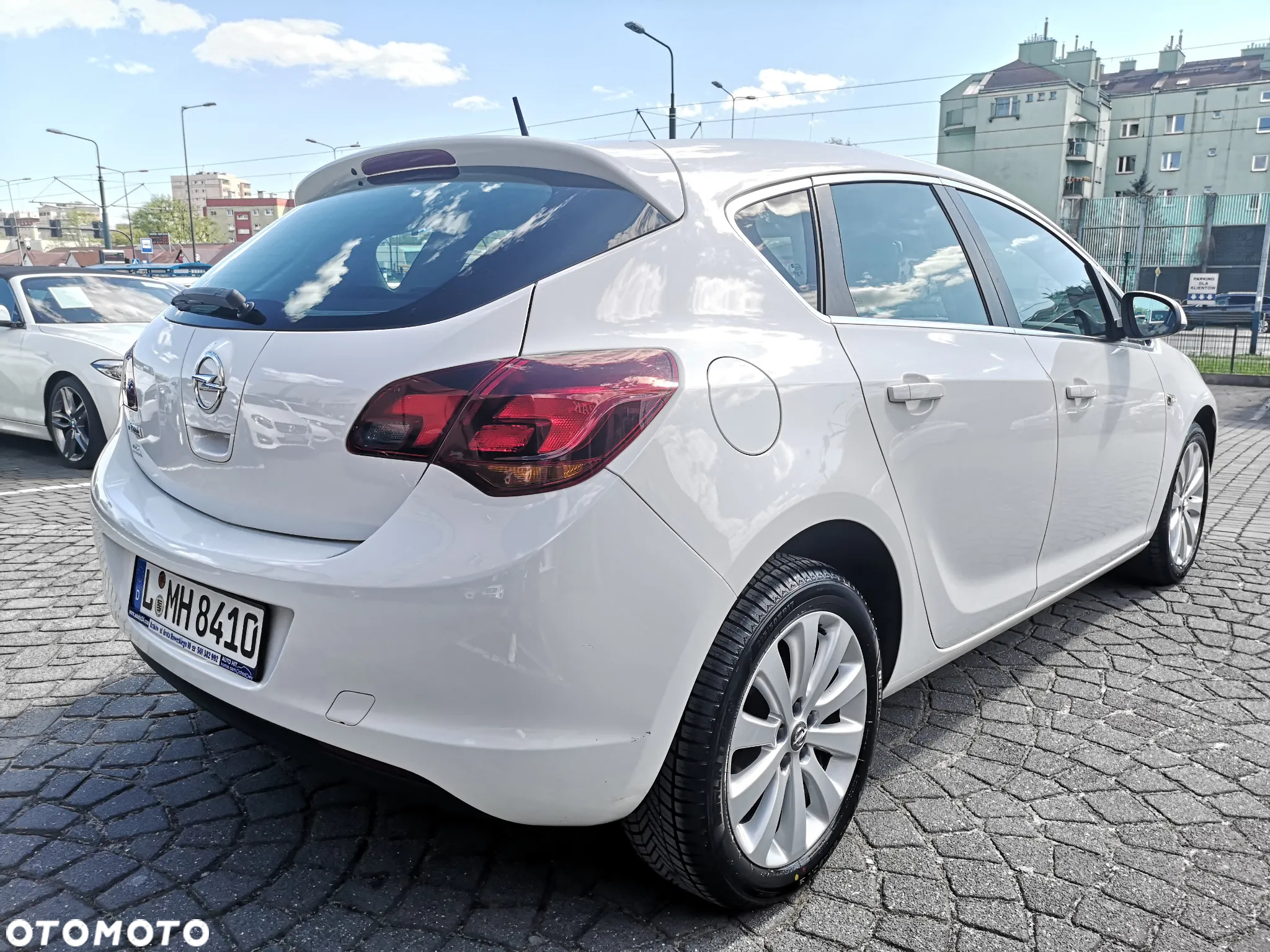 Opel Astra 1.6 Innovation - 2