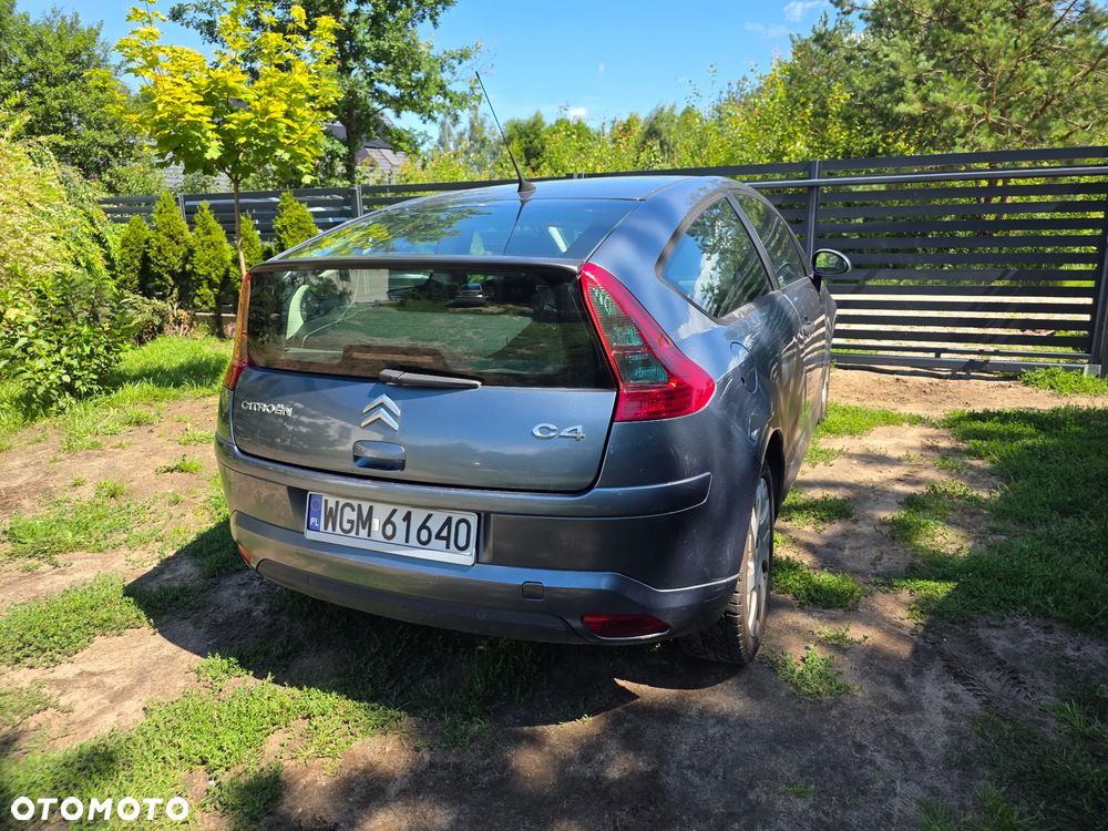 Citroën C4 1.4 16V VTR - 5