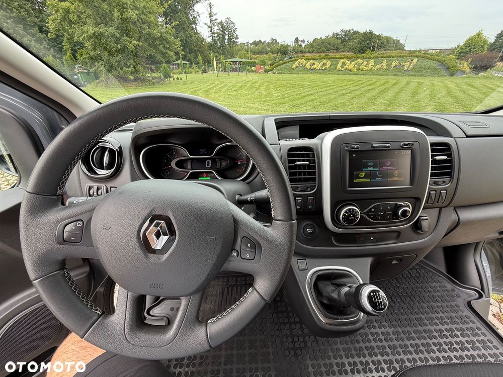 Renault TRAFIC - 9