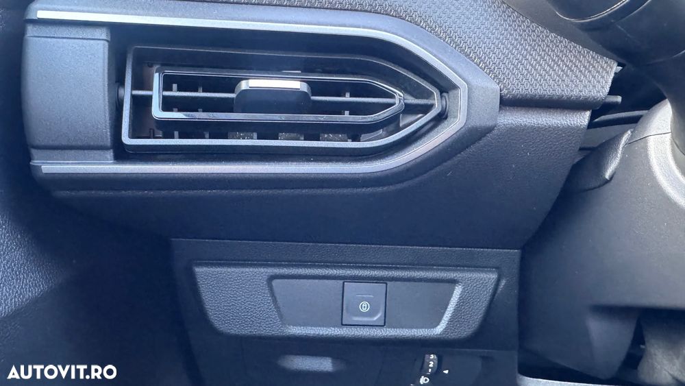 Dacia Jogger 5 locuri TCe 110 Expression - 11