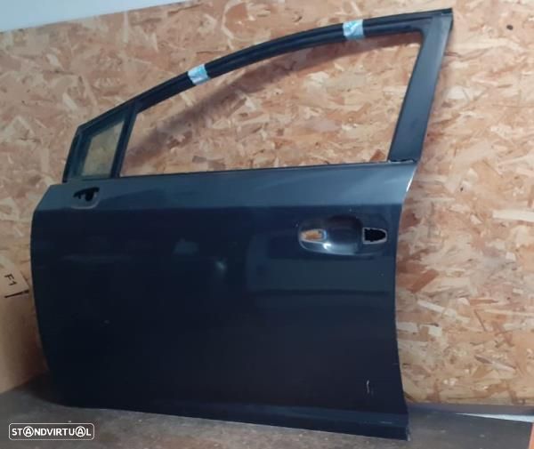 Porta Frente Esq Toyota Avensis Combi (_T27_) - 1
