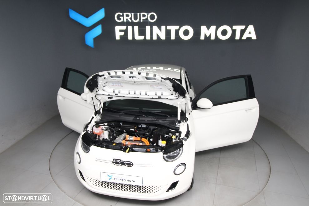 Fiat 500e Action - 12