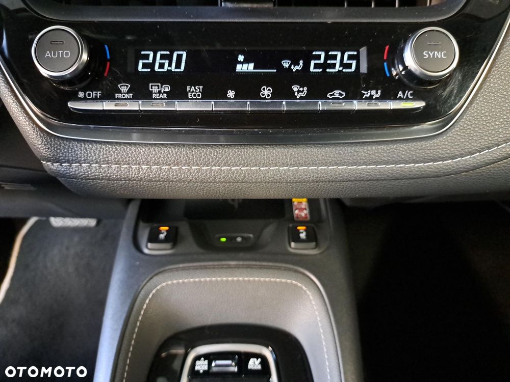 Toyota Corolla 1.8 Hybrid Style - 27