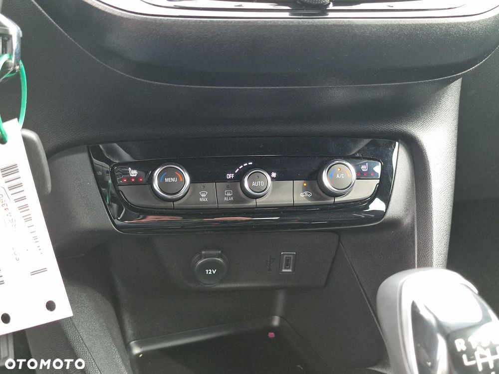 Opel Corsa 1.2 T GS S&S - 21