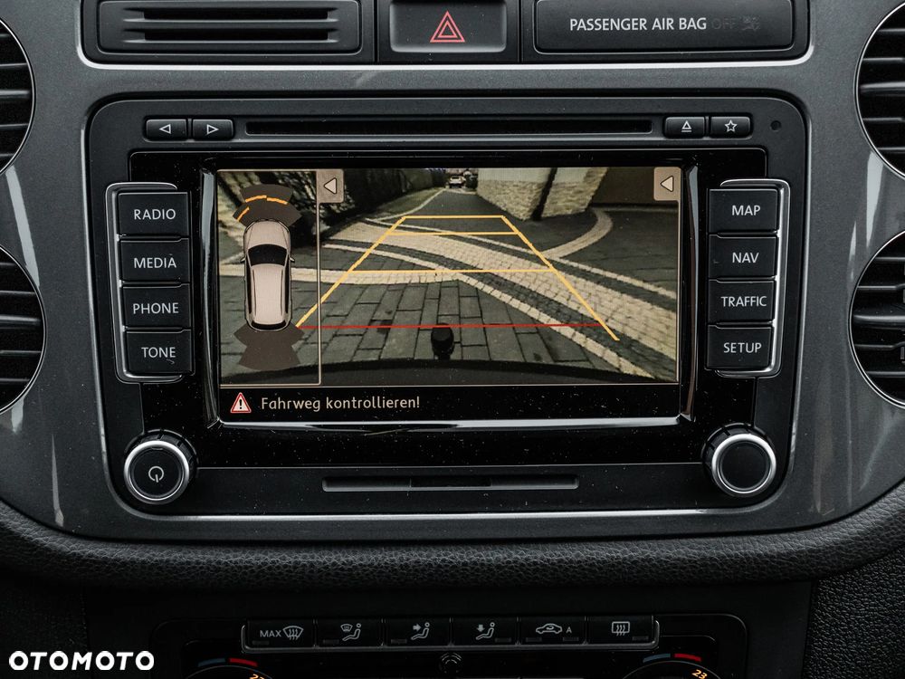 Volkswagen Tiguan 2.0 TDI DPF BlueMotion Technology Cup Sport & Style - 22