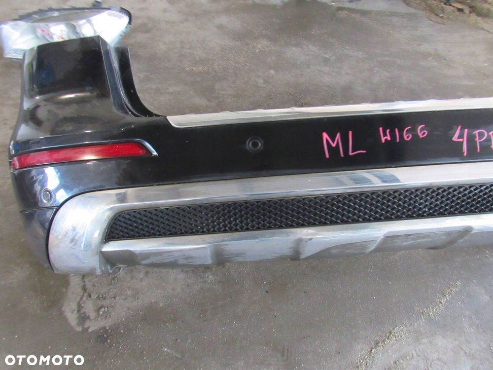 Mercedes-Benz ML AMG W166 2014 TYŁ Zderzak - 3