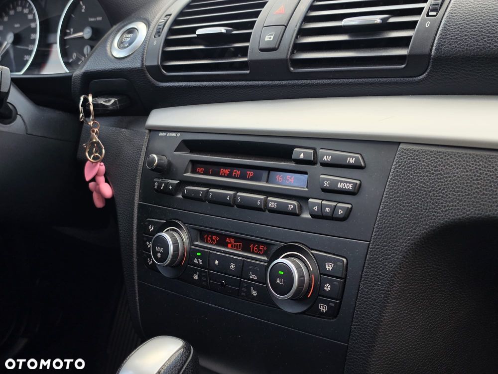 BMW Seria 1 118d - 15