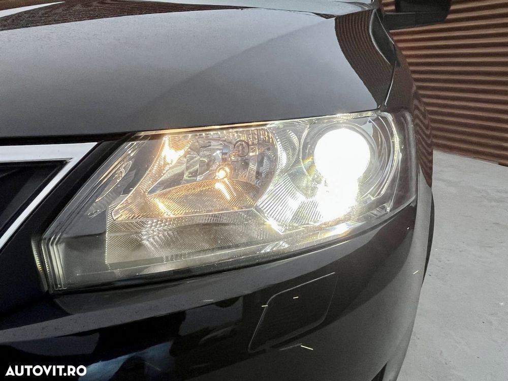 Skoda RAPID Spaceback 1.6 TDI Active - 10