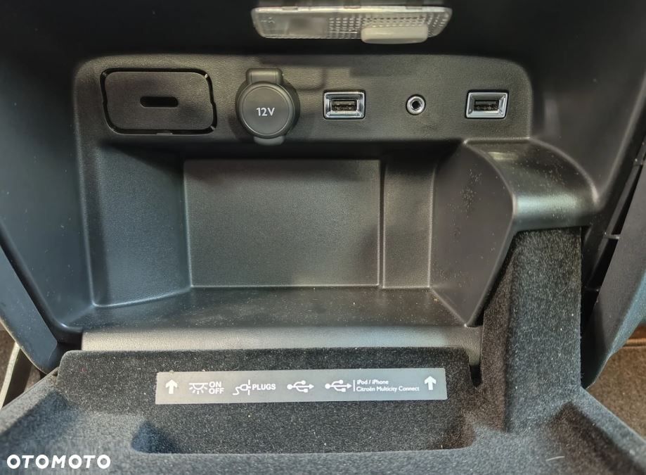 Citroën C4 Grand Picasso - 31