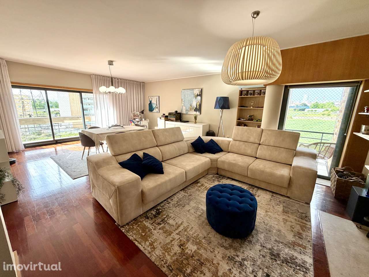 Penthouse T3 com 208m2, zona residencial e central da Cidade da Maia. - Grande imagem: 2/33