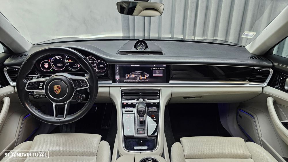 Porsche Panamera Sport Turismo 4 E-Hybrid Platinum Edition - 13