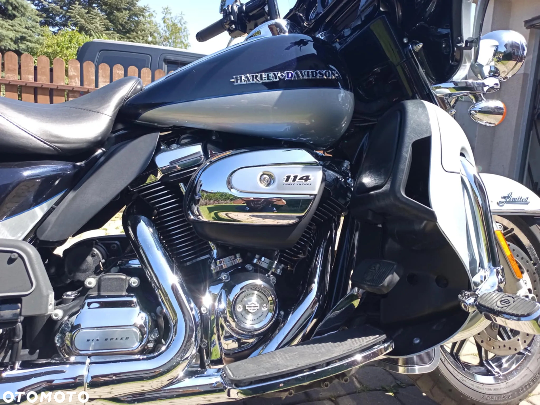 Harley-Davidson Touring Electra Glide - 3