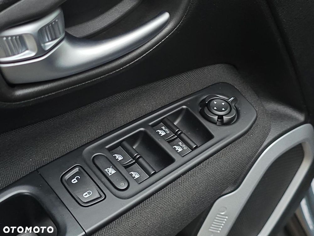 Jeep Renegade 1.6 MultiJet Longitude FWD S&S - 12