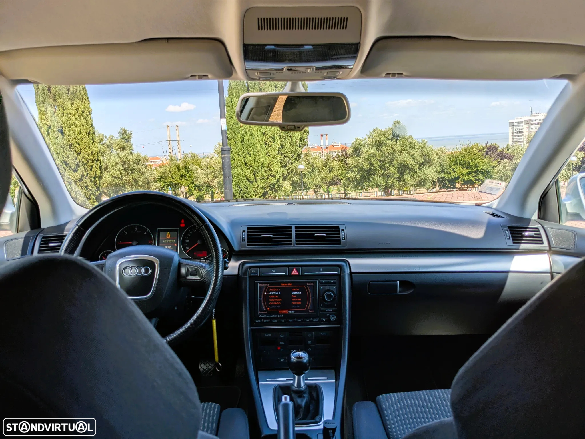 Audi A4 Avant 2.0 TDI S-line - 14