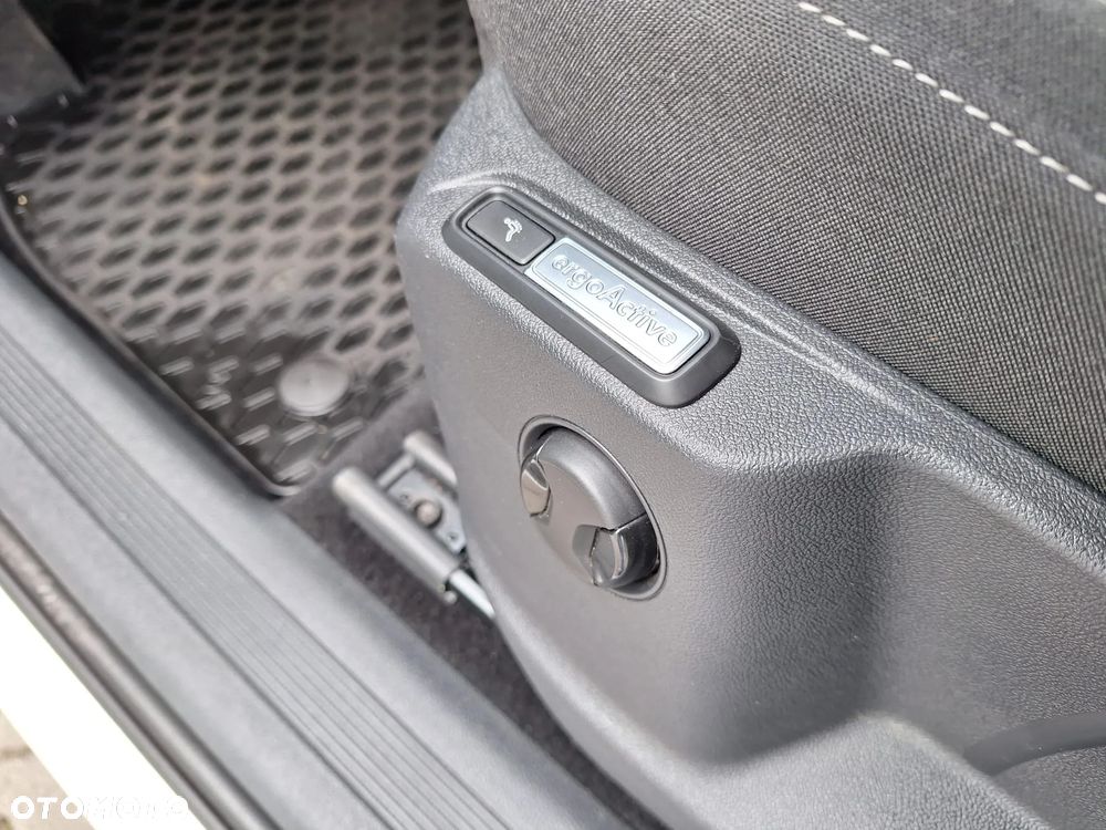 Volkswagen Tiguan 1.5 TSI EVO Life DSG - 11