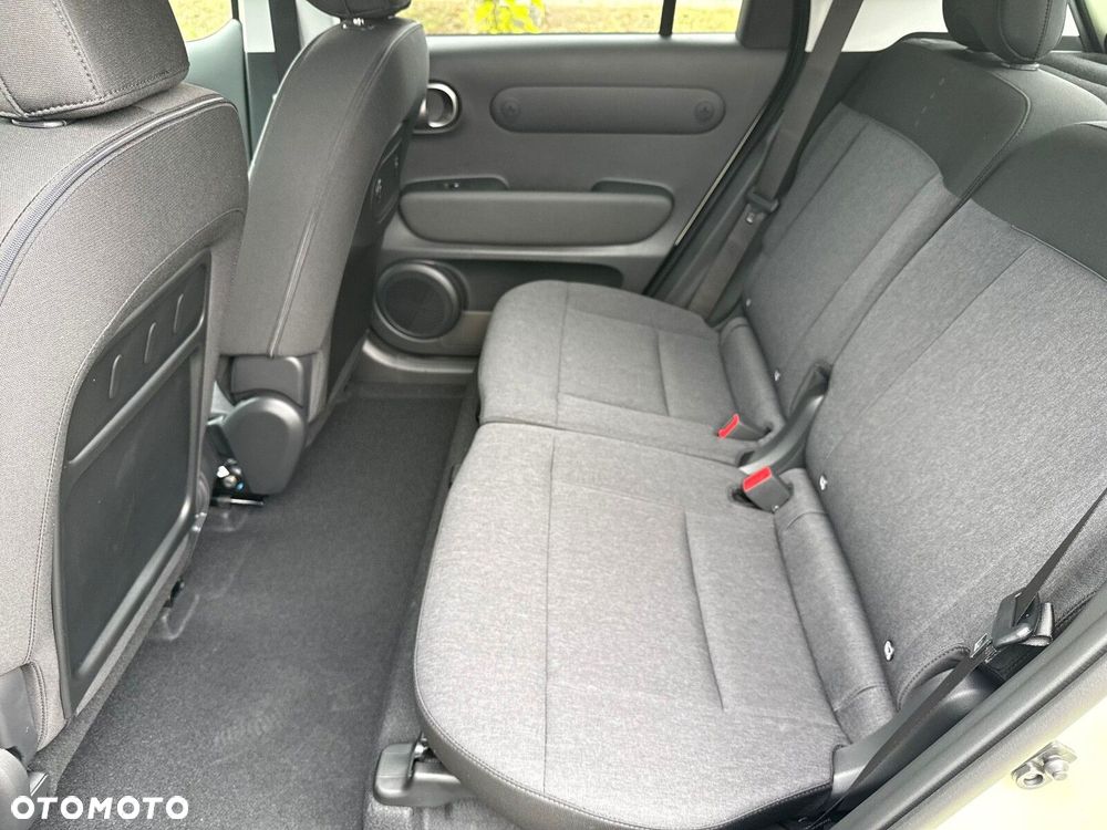 Hyundai Inster - 21