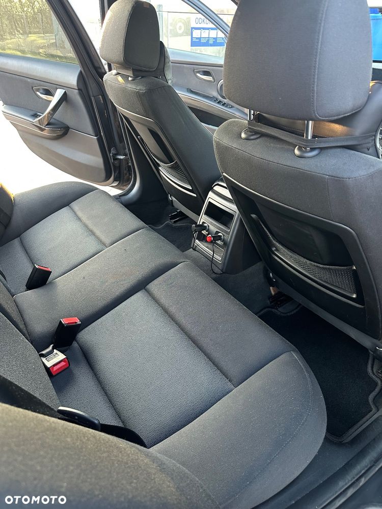 BMW Seria 3 - 15
