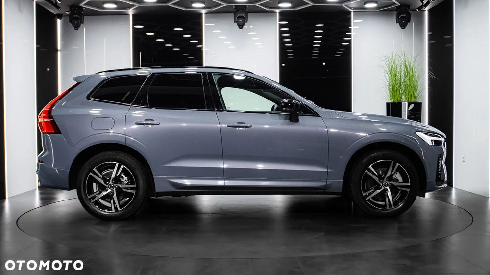 Volvo XC 60 B5 D AWD R-Design - 8