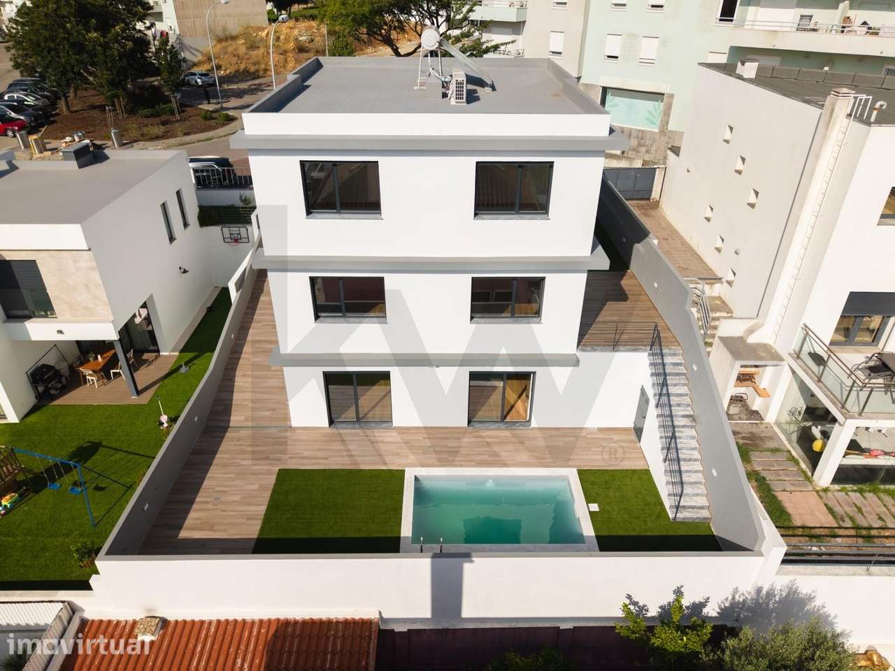 TAGUS VIEW — MORADIA T5 COM PISCINA E VISTA VALE, OEIRAS - Grande imagem: 5/60