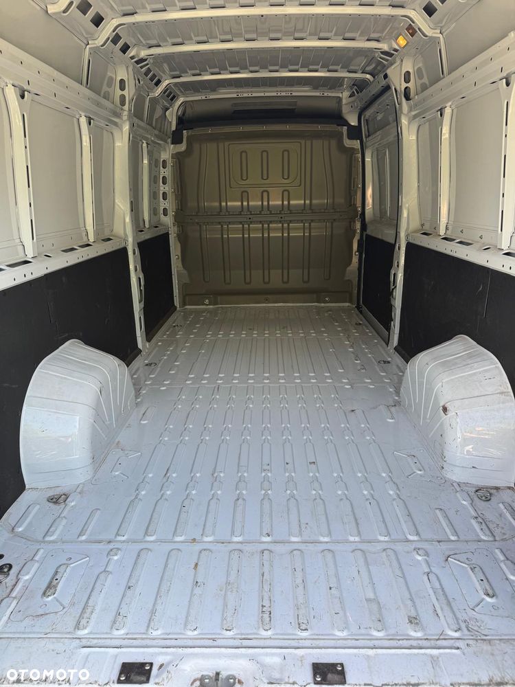 Peugeot Boxer Furgon L4H2 2.2 H3-POWER 140KM MT6 Euro 6E - 9
