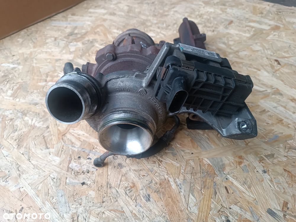 TURBOSPRĘŻARKA TURBO TURBINA  BMW E84 E90 E87 E60 2.0D 780059402 - 3
