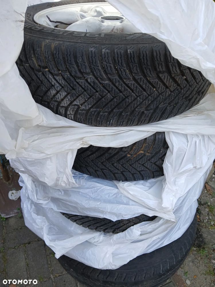 Volvo V40 - 39
