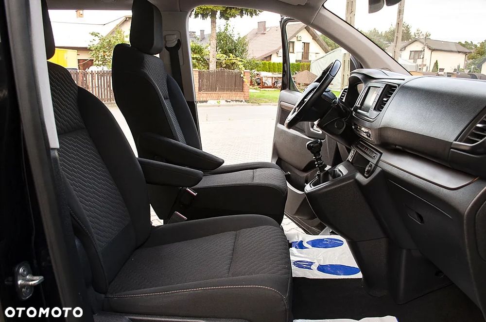 Toyota Proace Verso 2,0-l-D-4D L1 (8-Si.) Family - 32