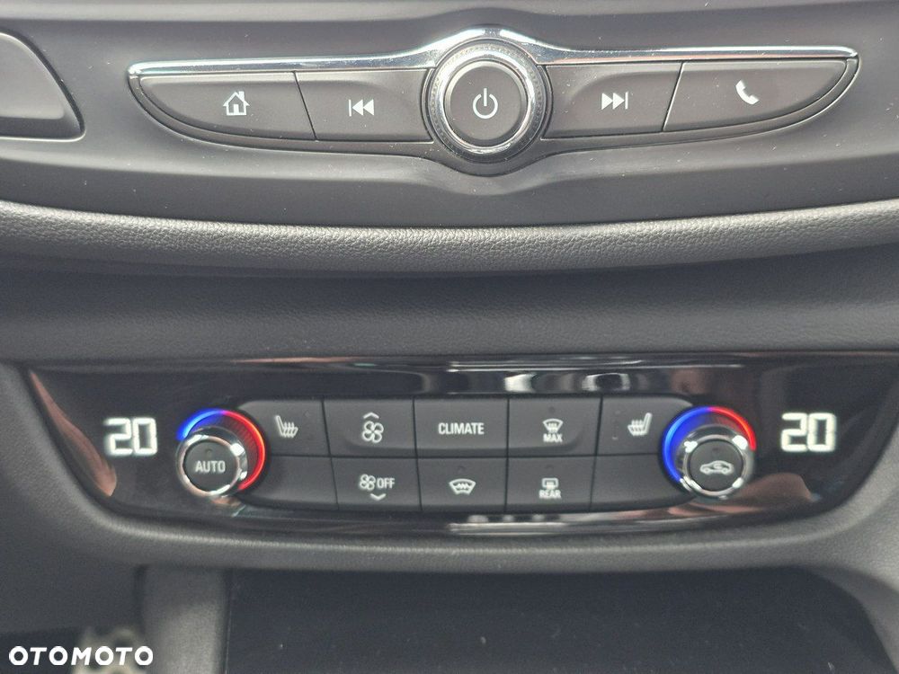 Opel Insignia - 23
