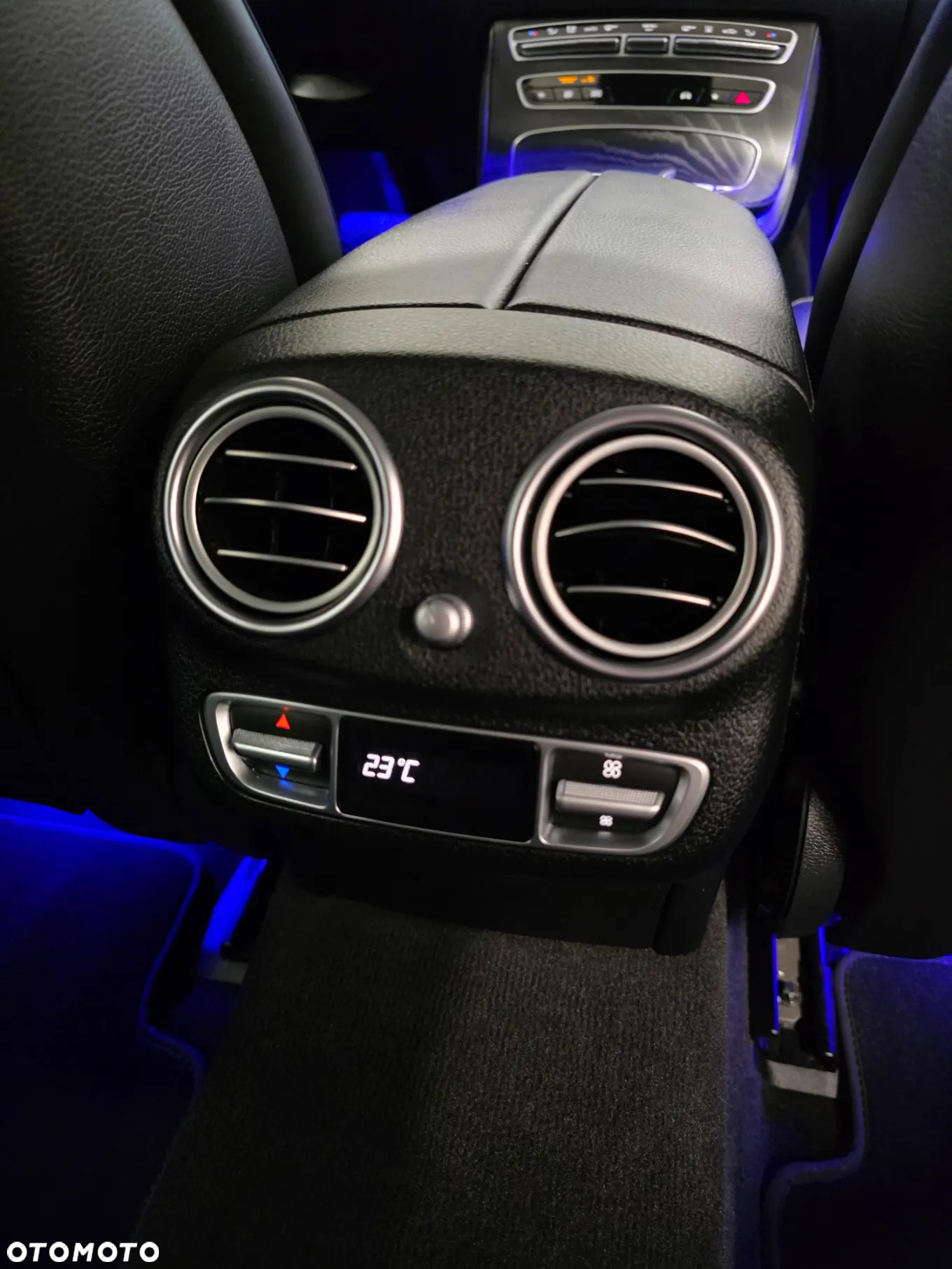 Mercedes-Benz Klasa E 300 de 9G-TRONIC Exclusive - 22