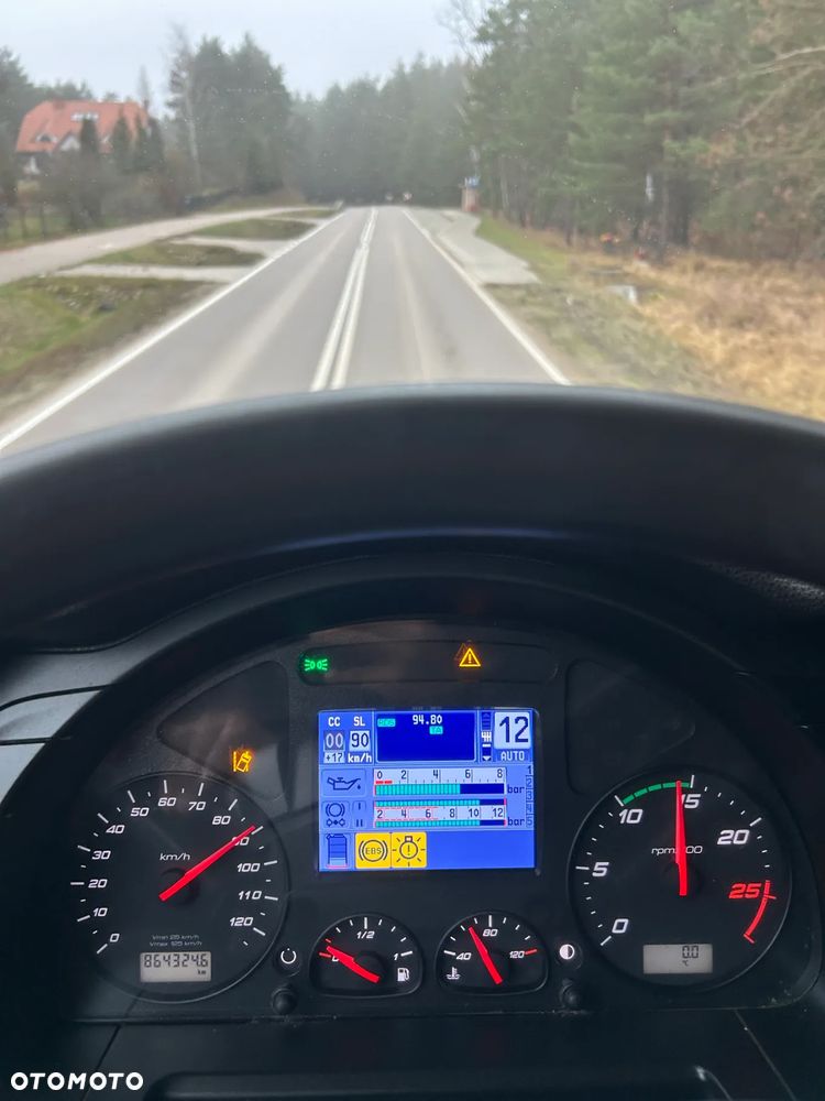 Iveco STRALIS 460 KM ACC / MEGA / LOW DECK / HI-WAY EURO 6 / 2016 ROK / DUŻE ZBIORNIKI PALIWA 1350 L / PRZÓD i TYŁ NA PODUSZCE / PRZEBIEG 864 324 KM !! - 31